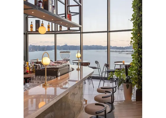 Apartment Seastay By Citadines Marina Ha Long
