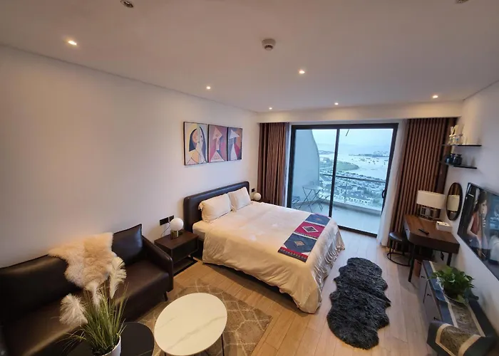 Seastay By Citadines Marina Apartment Ha Long
